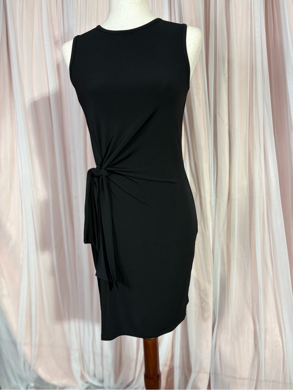 Michael Kors Black Sleeveless Knot-Detail Midi Dress - Picture 7 of 10